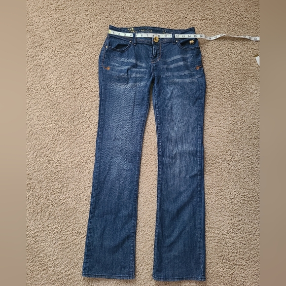 Classic Blue Women's Jeans - Picture 3 of 7
